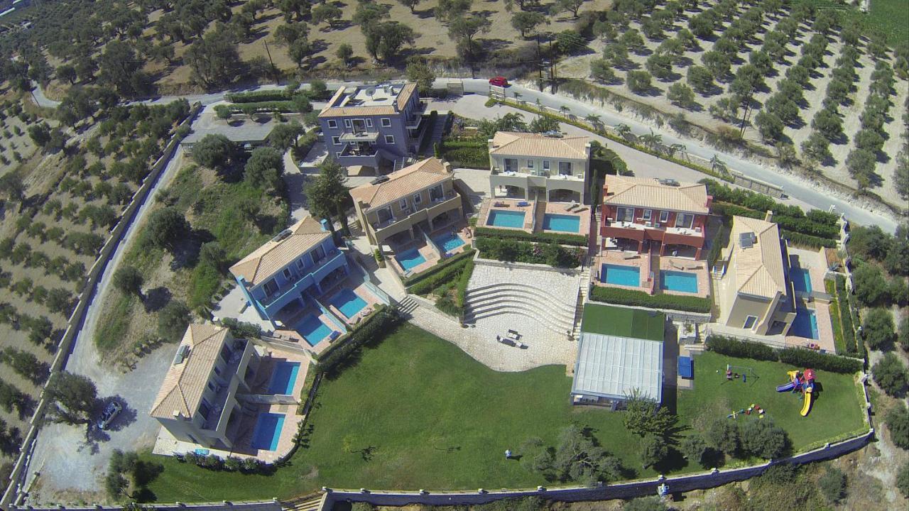 Carme Villas Adelianos Kampos Ngoại thất bức ảnh